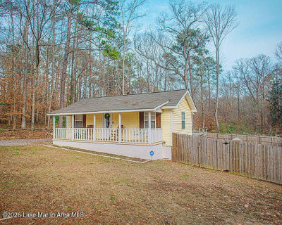 1926 Oliver Ave Alexander City, AL 35010