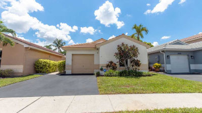 18446 Northwest 21st Street, Pembroke Pines, FL, USA