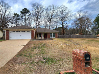 718 Cara Jane Dr Redfield, AR 72132
