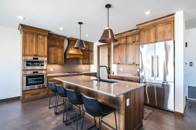 2735 Pine Ridge Road, Red Lodge, MT, USA