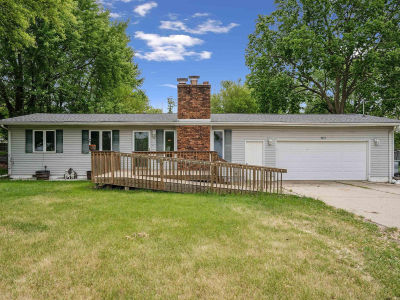 5451 Foulk Rd Waterloo, IA 50702