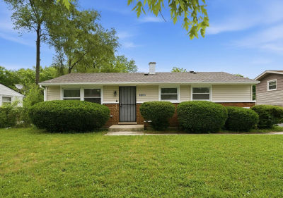16551 Plymouth Dr Markham, IL 60428