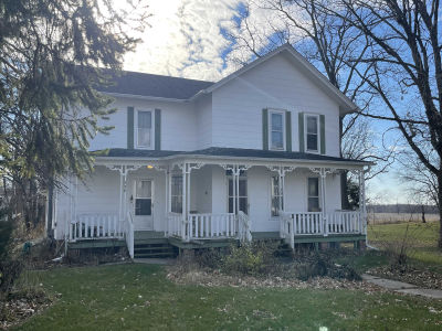 326 West Lahman Street, Franklin Grove, IL, USA