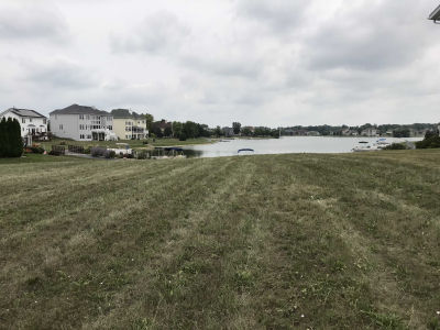 3793 Westlake Village Drive, Winnebago, IL, USA