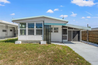 1934 Shady Cove Dr Holiday, FL 34691