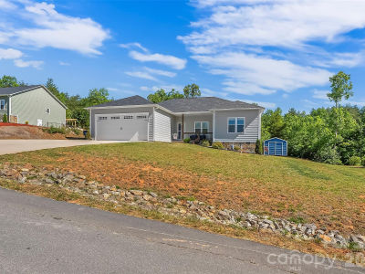 2455 Saratoga Run Morganton, NC 28655