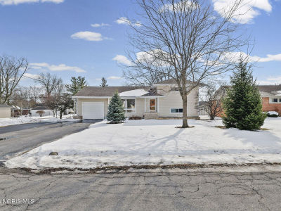 701 W Melrose Ave Findlay, OH 45840