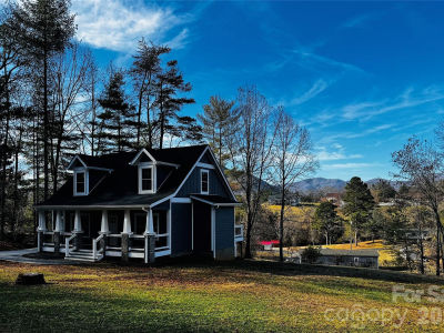 426 Shadow Wood Dr Leicester, NC 28748
