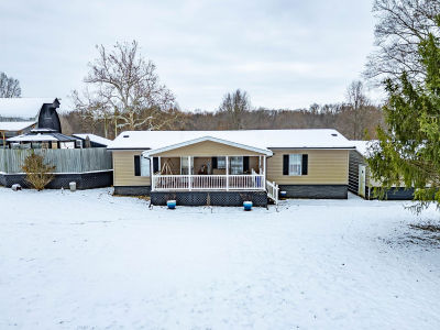 976 Vinegar Hill Rd Bedford, IN 47421