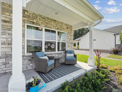 2921 Clivedon Rd Howell, MI 48843