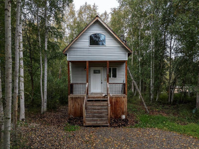 1970/1972 Tracy Ave North Pole, AK 99705