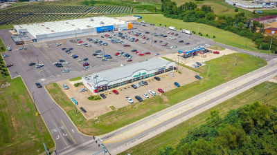 1716 S 4th St Nashville, AR 71852