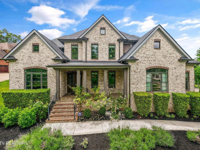 501 Lone Willow Dr Farragut, TN 37934
