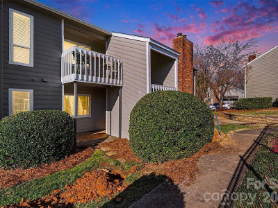 6148 Heath Ridge Ct Charlotte, NC 28210