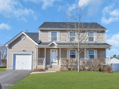 131 Lighthouse Dr Little Egg Harbor, NJ 08087