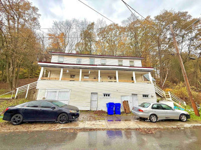 51 Merrill St Springfield, VT 05156