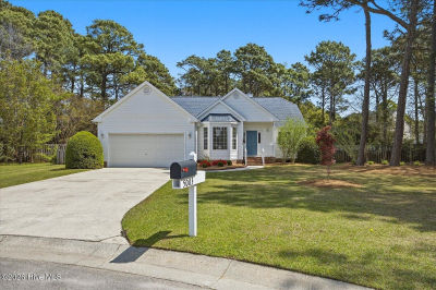 5003 Blue Grass Ct Wilmington, NC 28409