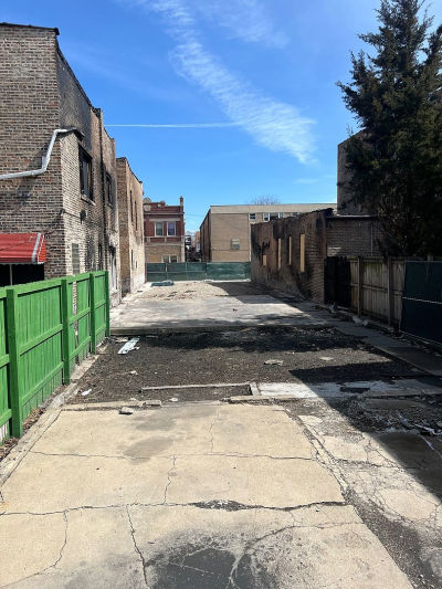 2214 S Central Ave Cicero, IL 60804