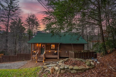 130 Clark Dr Ellijay, GA 30540