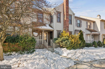 14 Merlot Ct Marlton, NJ 08053