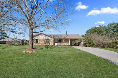 130 County Road 8112 Nacogdoches, TX 75964