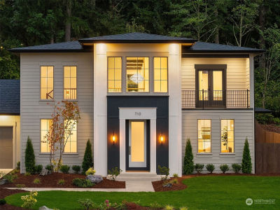 710 Chris David Dr Steilacoom, WA 98388