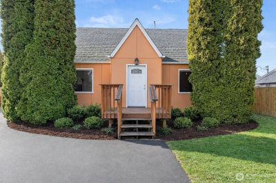 749 4th Ave N Kent, WA 98032