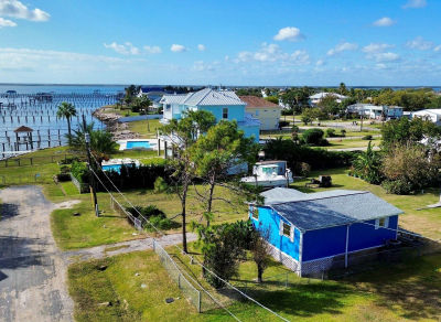 1116 6th St San Leon, TX 77539