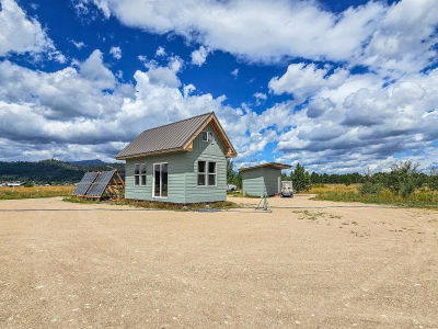101 60th Ln Cascade, ID 83611