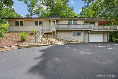 109 Wood Dr Algonquin, IL 60102