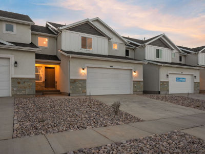 939 N 215 W Santaquin, UT 84655