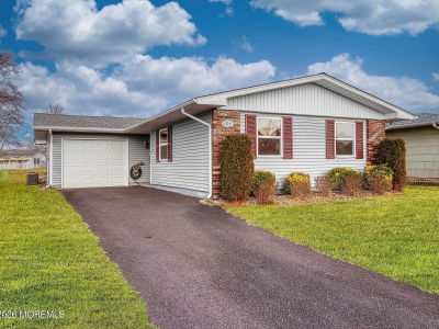 203 Blake Cir Brick, NJ 08724