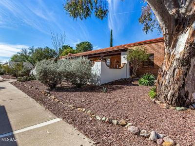 364 S Paseo Lobo Unit D Green Valley, AZ 85614