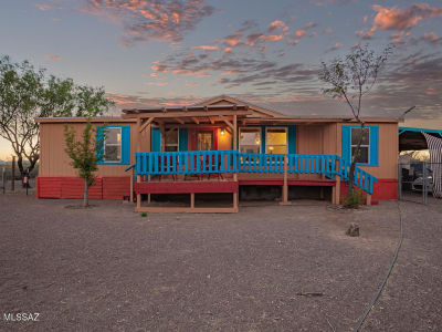 17690 W Lickskillet Ln Marana, AZ 85653