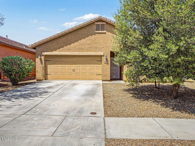 6716 S May Fly Dr Tucson, AZ 85757