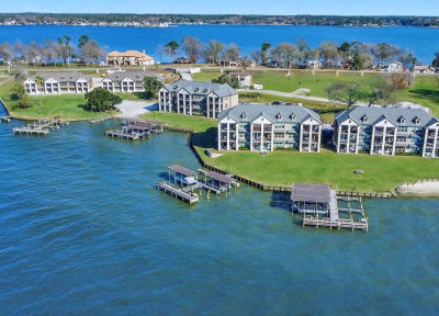 2112 Fm 3186 #D2 Onalaska, TX 77360