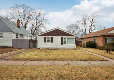 16738 Crane Ave Hazel Crest, IL 60429