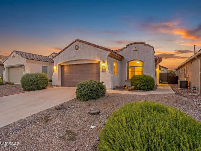 468 W Calle Media Luz Sahuarita, AZ 85629