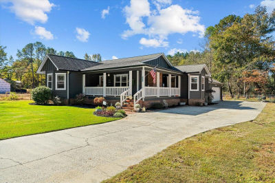 838 Wildwood Dr Chatsworth, GA 30705