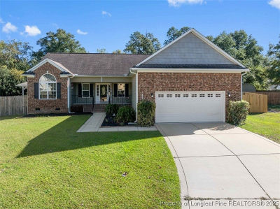 1812 Citidancer Ct Hope Mills, NC 28348