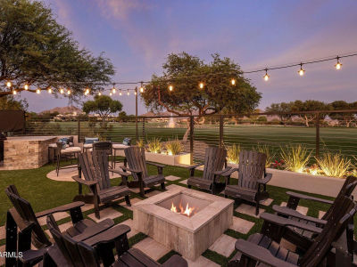 8405 E Vista Del Lago Scottsdale, AZ 85255