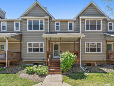 21 River Bend Pl Chaska, MN 55318