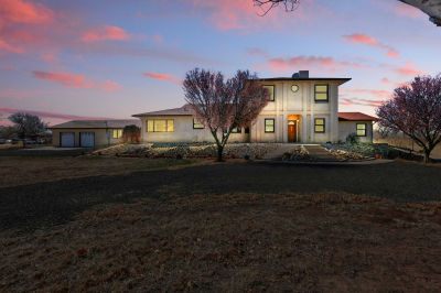66 Manzano Drive, Los Lunas, NM, USA