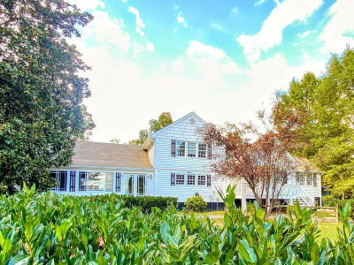 1325 Flat Woods Rd Dandridge, TN 37725