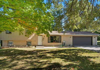 112 Crestview Dr Hamilton, IL 62341