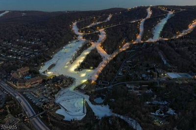 200 State Route 94 #215 Vernon, NJ 07462