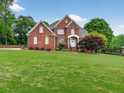 20 Bonnie Blue Cir Sylacauga, AL 35150