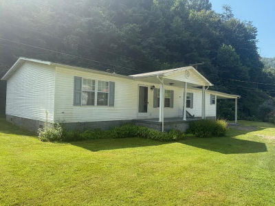 1178 Old Home Creek Rd Grundy, VA 24614