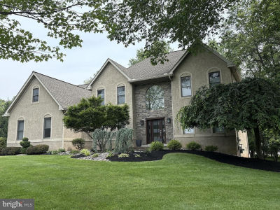 880 Wooded Pond Rd Lower Gwynedd, PA 19002