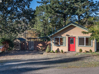 839 Union Gap Loop Rd Oakland, OR 97462